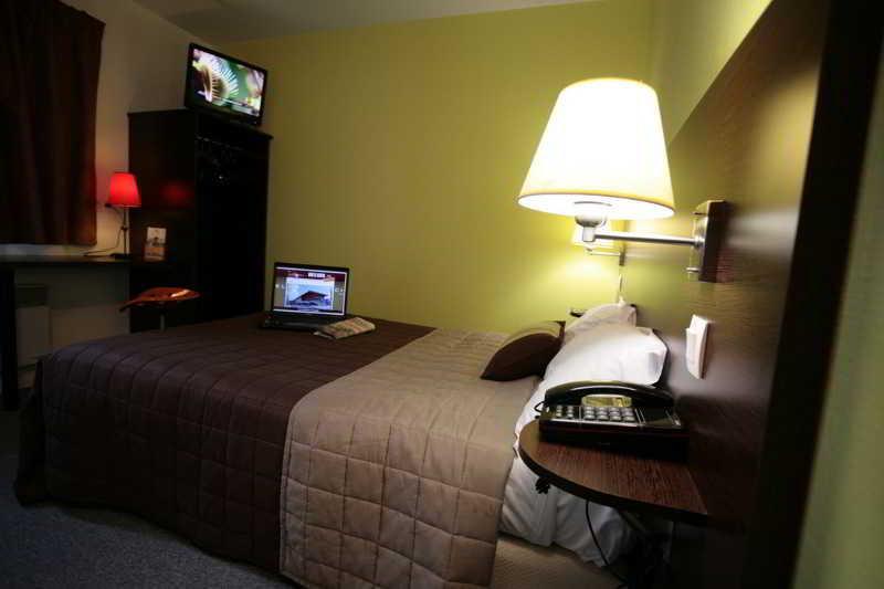 The Originals City, Hotel Helios, Roanne Nord Mably Dış mekan fotoğraf